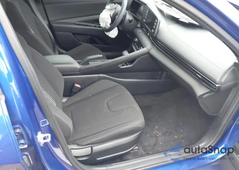 2025 Hyundai Elantra Sel Sport z USA, uszkodzony, nr VIN KMHLM4DG8SU876838